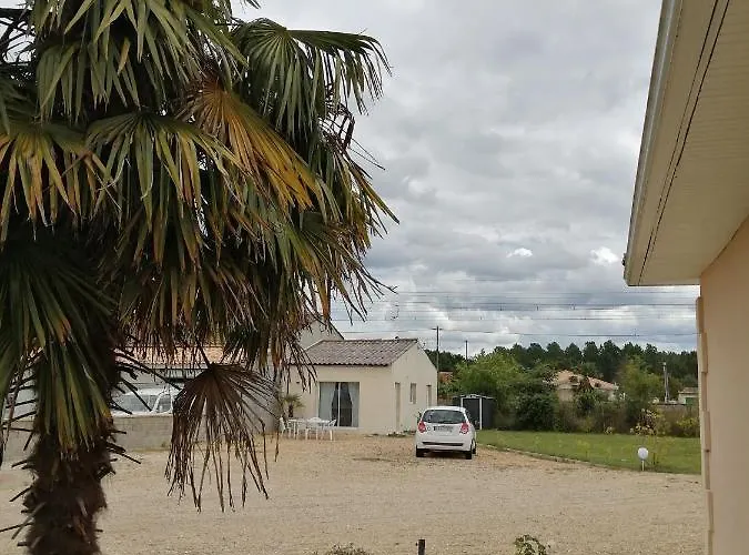 La Petite Maison Des Vignes